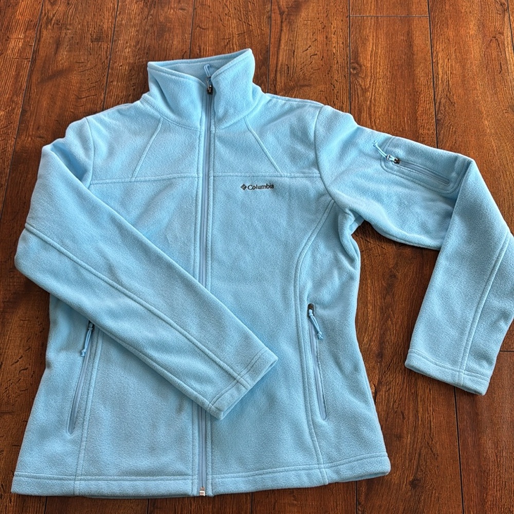 Columbia Women's Light Blue Jacket